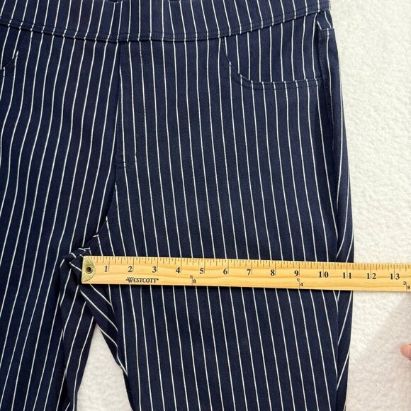 Time & True Capri Pull On Pinstriped Pants Stretch Nautical Preppy Navy XXL NWOT - Picture 11 of 11